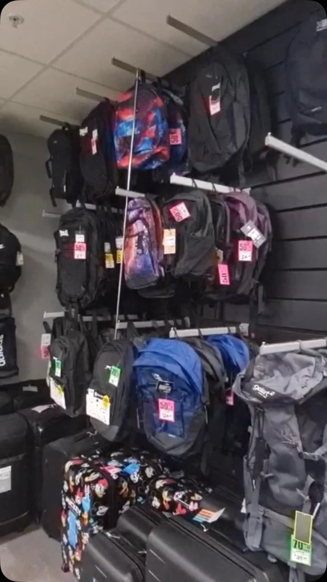 Come on down to Sports Direct here at The Brooks! They have fresh trainers, comfy shirts and gym bags from all of the top brands! Stop by and get them sorted for the new term👟📚! #backtoschoolshopping