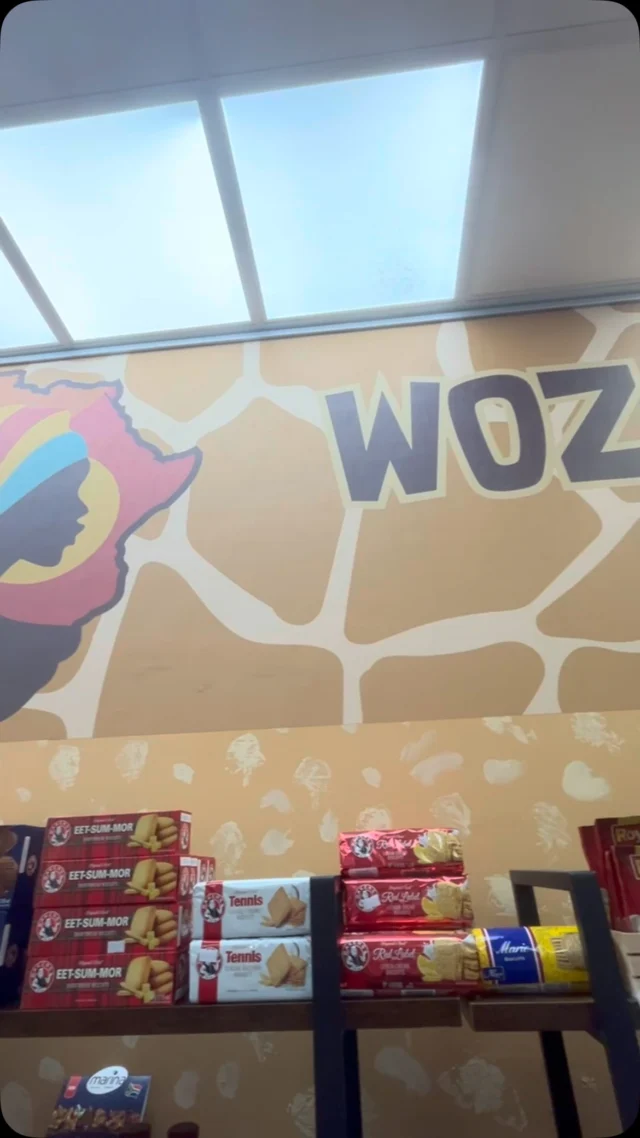 Have you visited @wozaafrika here at The Brooks yet? They are a South African shop and cafe, bringing the ultimate taste of Southern Africa straight to Winchester! They sell authentic food and snacks, like fresh biltong, cozy cafe meals, freshly brewed coffee and unique handmade gifts and crafts🦒✨!